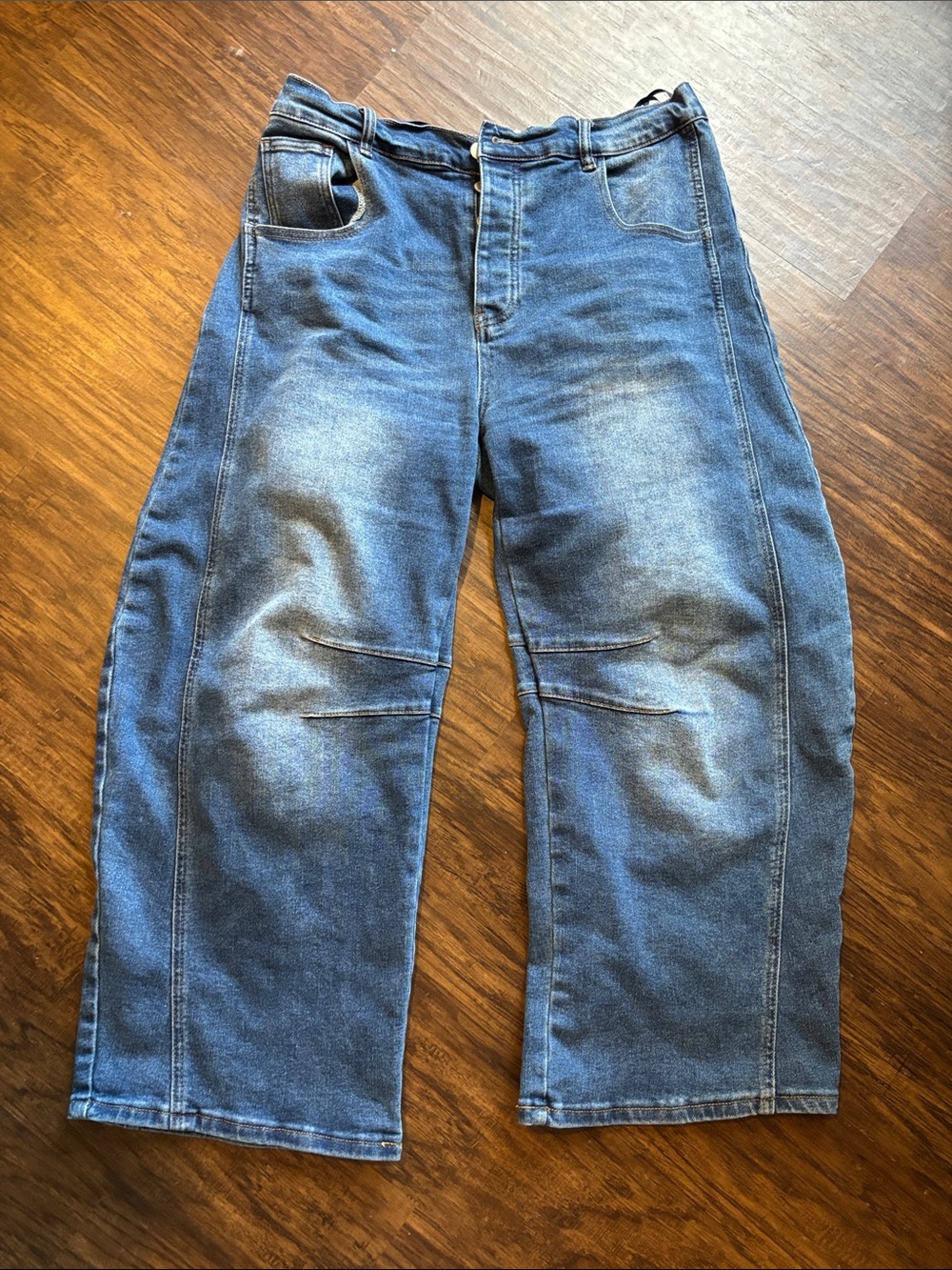 Blue Velvet Women’s Barrel Washed Blue Jeans